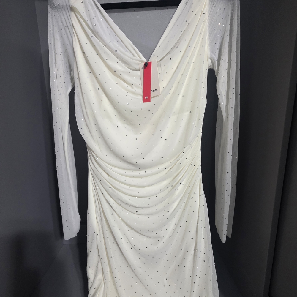 Draped White Long-Sleeve Sparkle Dress
